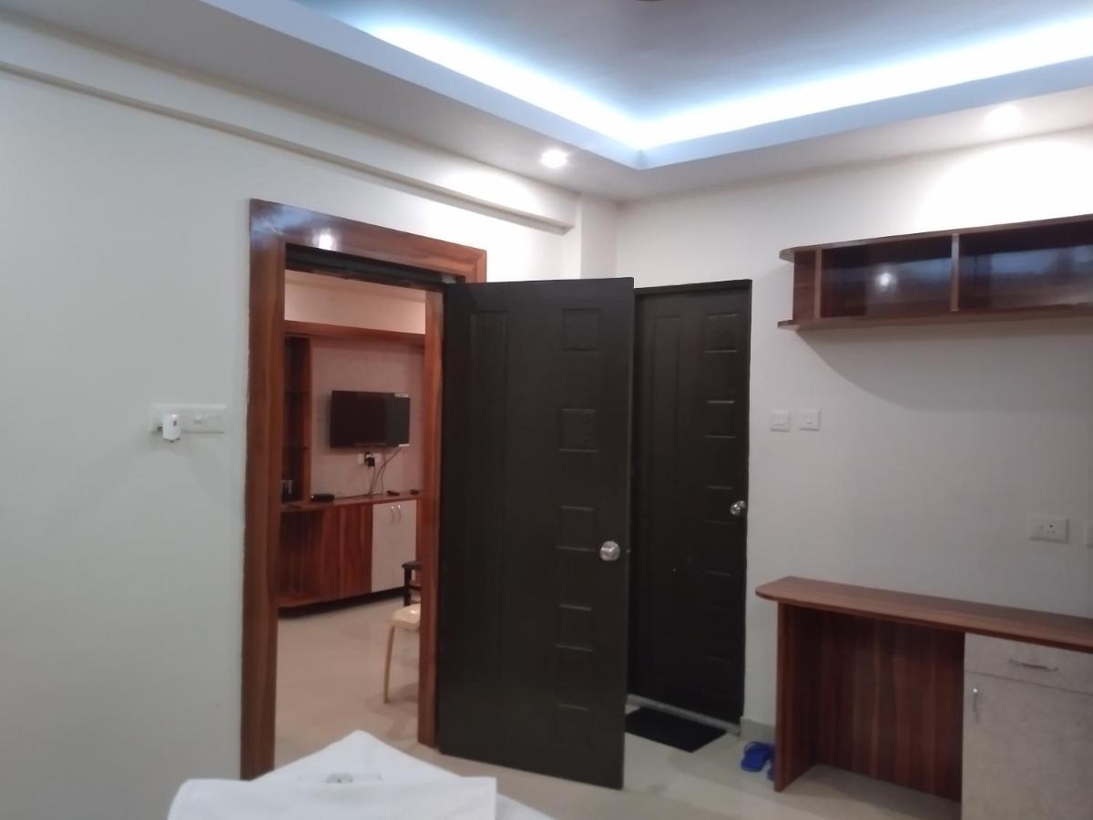 La Platina Premium Suites, Near Puri Sea Beach Exterior foto