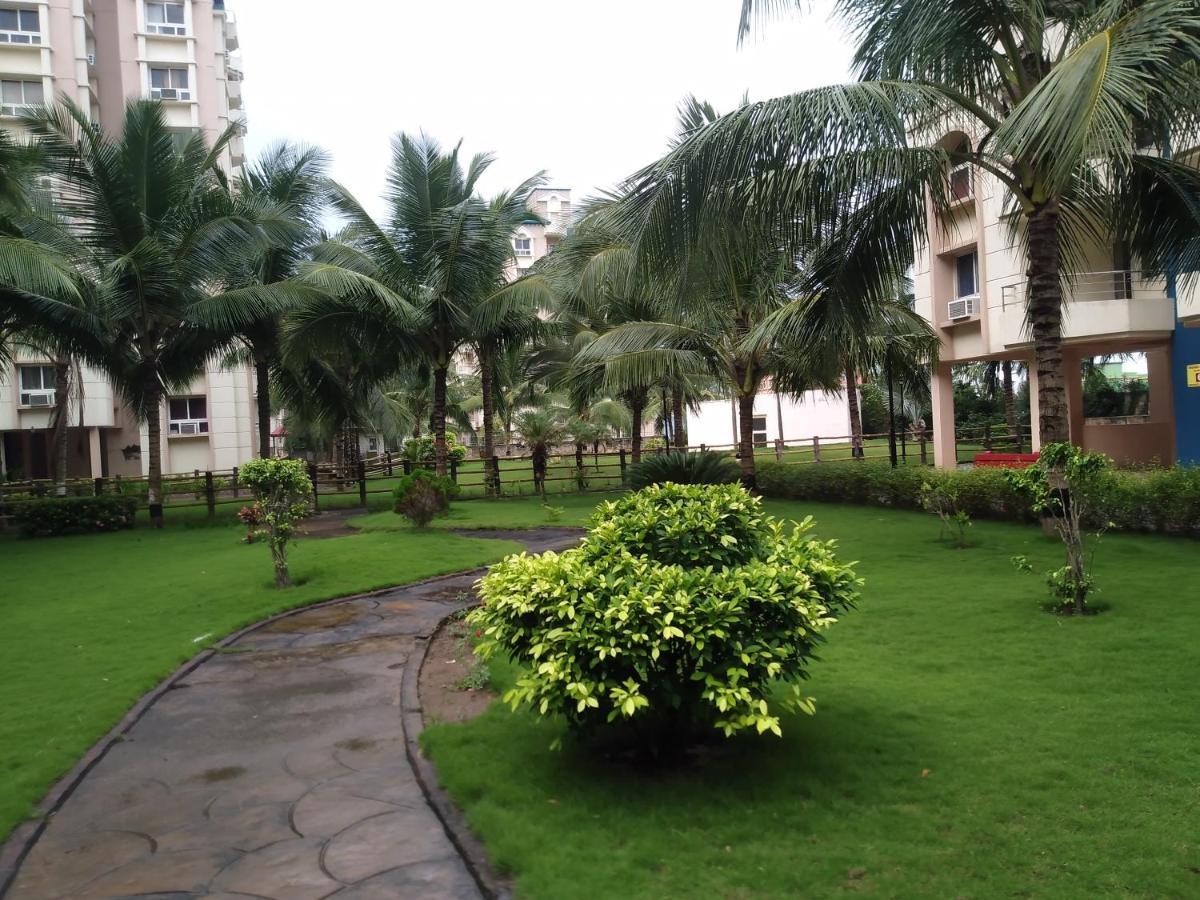 La Platina Premium Suites, Near Puri Sea Beach Exterior foto