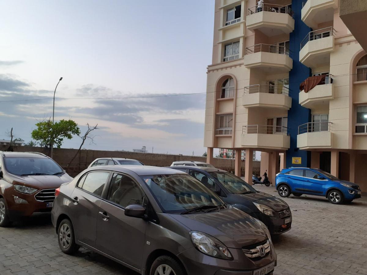 La Platina Premium Suites, Near Puri Sea Beach Exterior foto